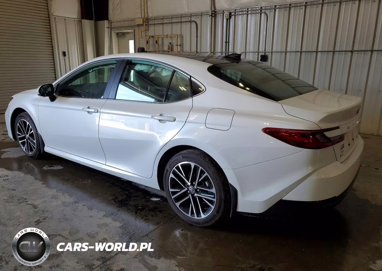 2026 Toyota Camry Xle VIN:4T1DBADKXTU560078 - 2