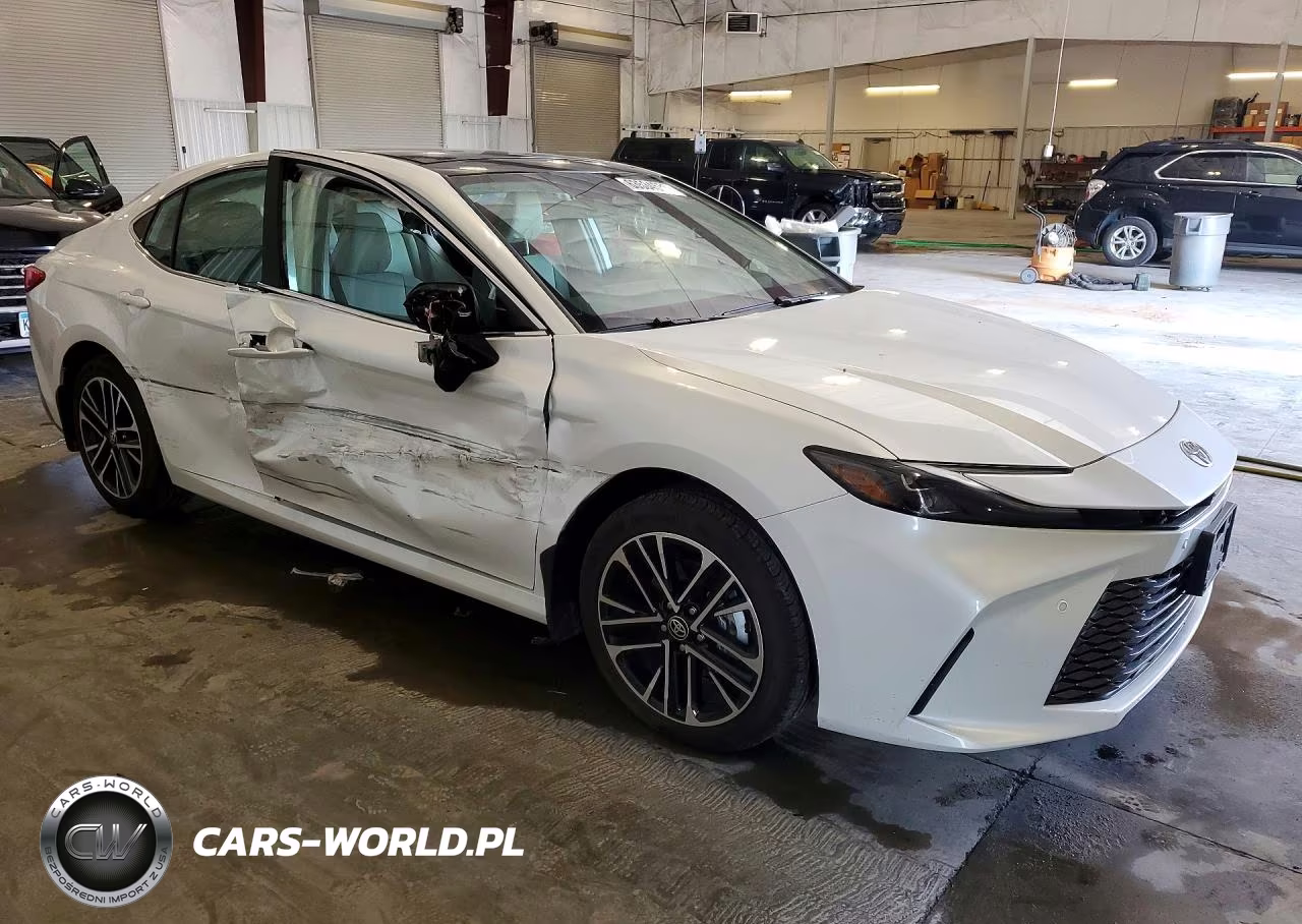 2026 Toyota Camry Xle VIN:4T1DBADKXTU560078 - 4