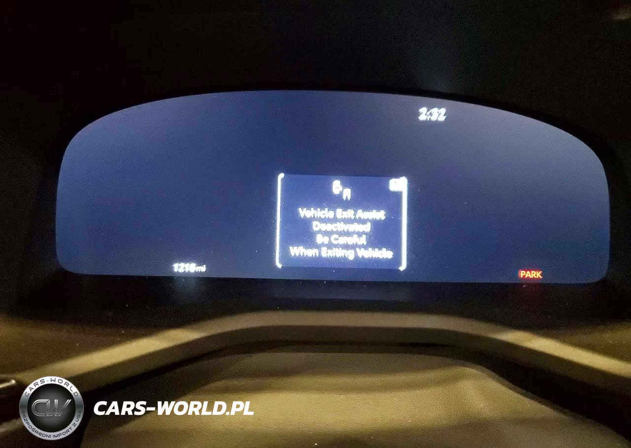 2026 Toyota Camry Xle VIN:4T1DBADKXTU560078 - 9