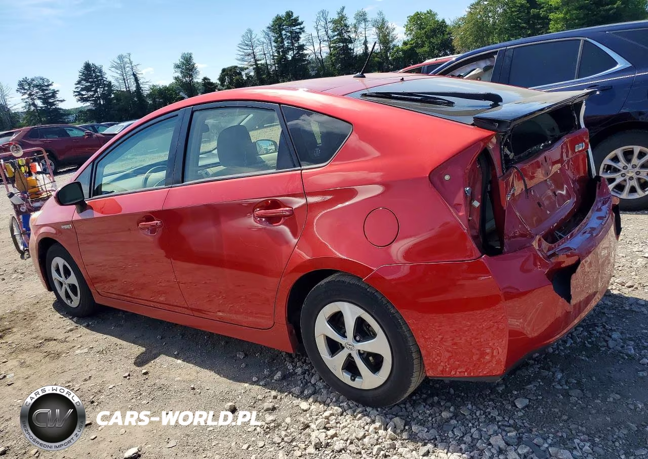 2015 Toyota Prius Two VIN:JTDKN3DU8F1878142 - 2
