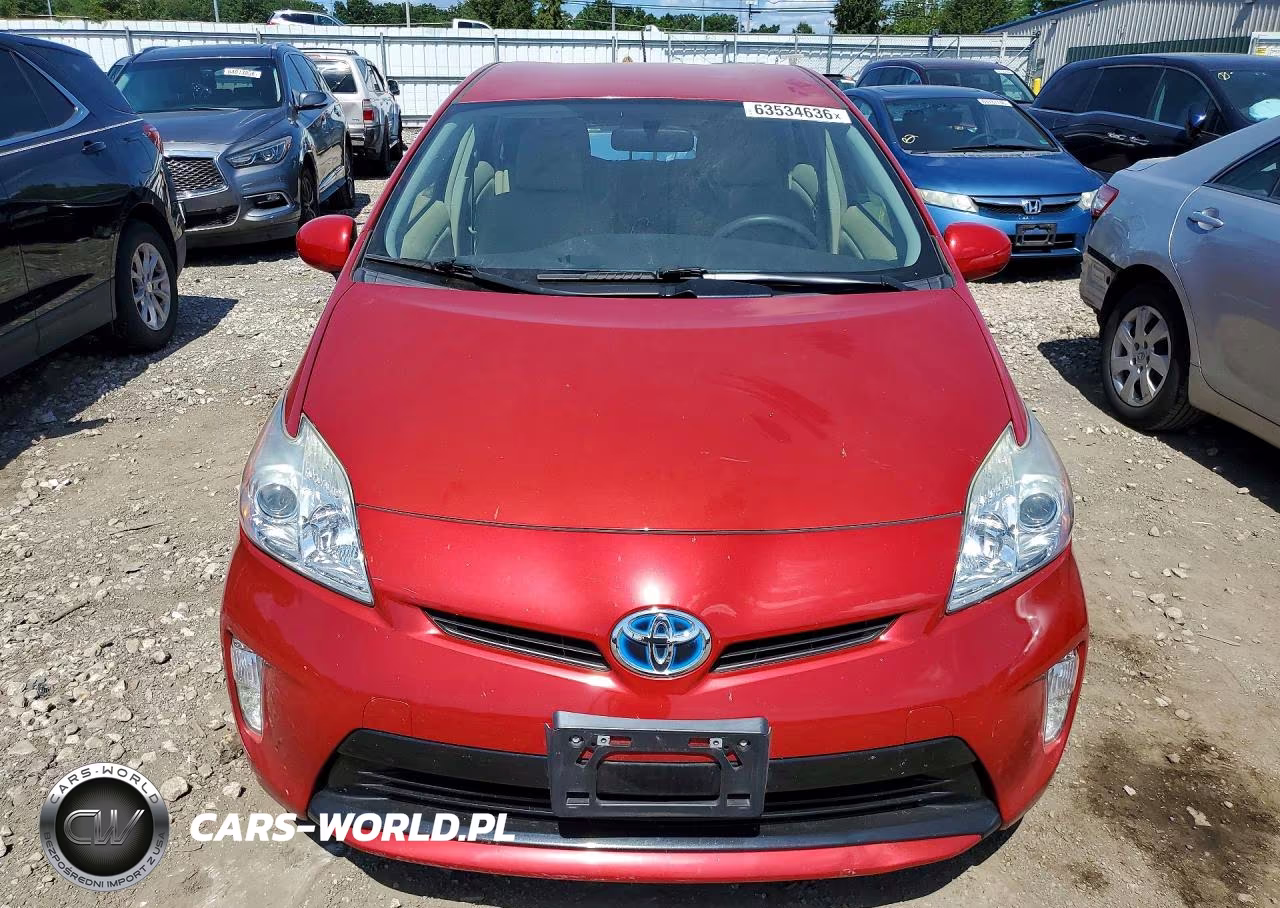 2015 Toyota Prius Two VIN:JTDKN3DU8F1878142 - 5