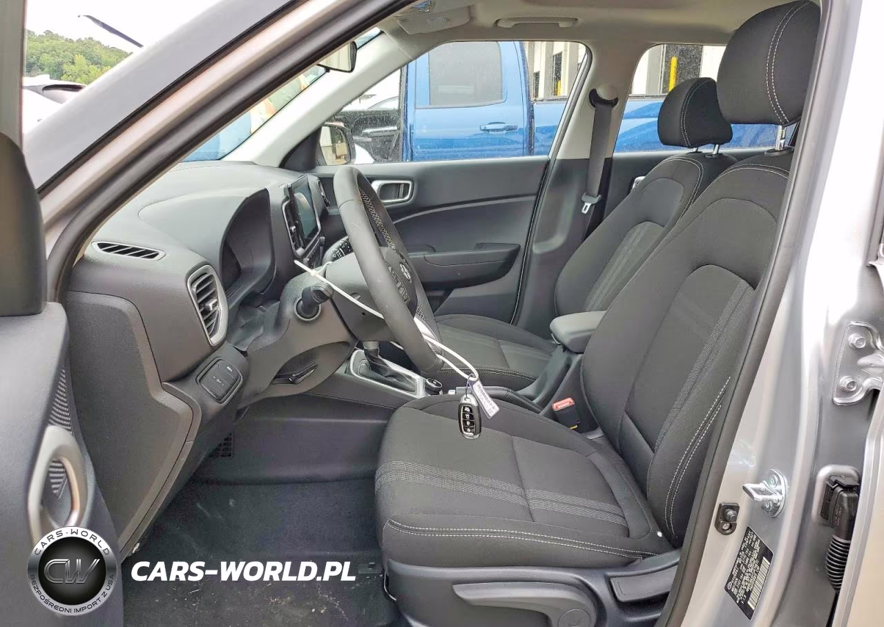 2026 Hyundai Venue Sel VIN:KMHRC8A3XTU479672 - 7