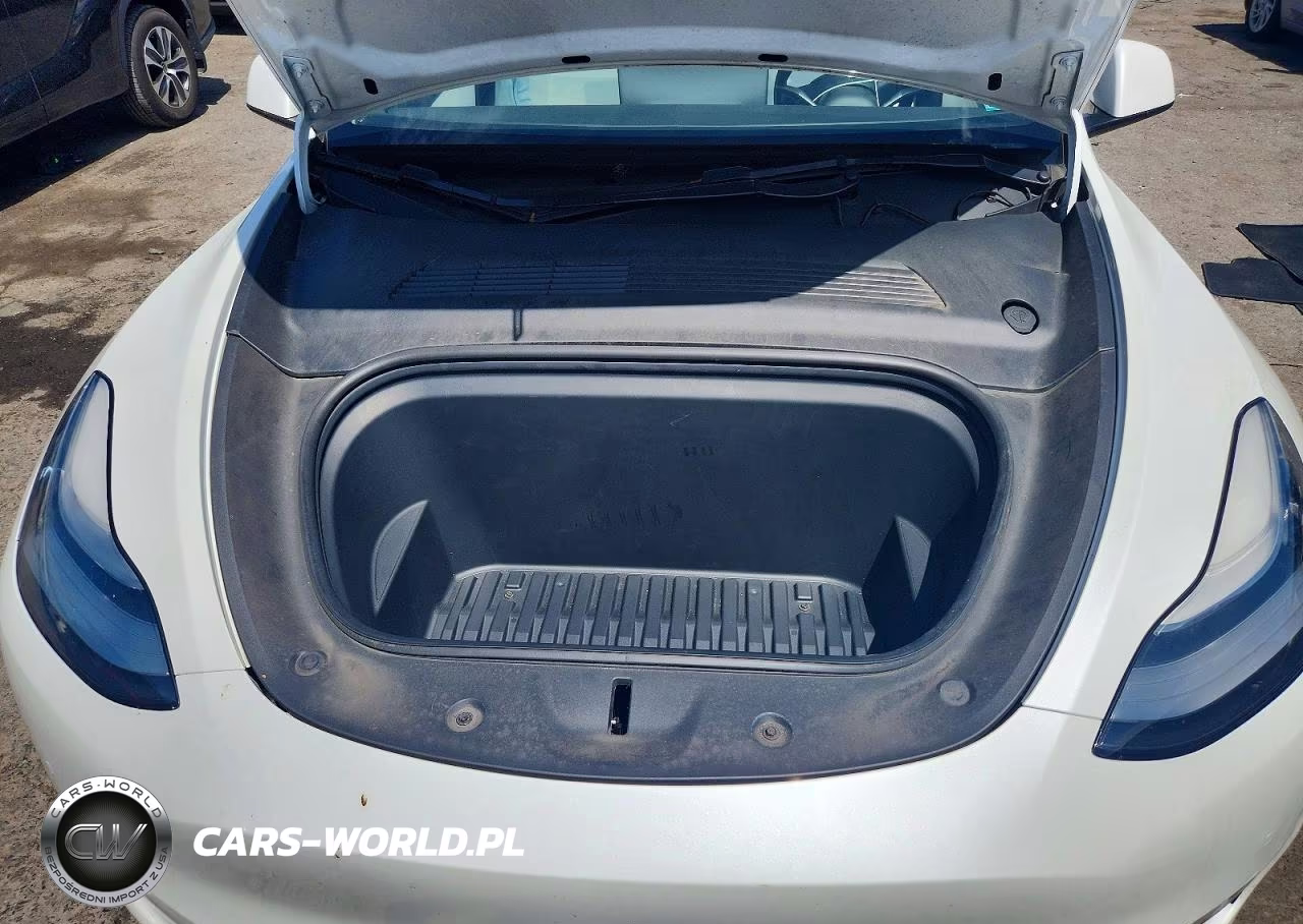 2021 Tesla Model Y VIN:5YJYGDEEXMF151655 - 11