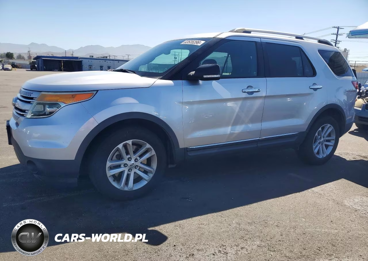 2015 Ford Explorer Xlt – zdjęcie 1 z 13