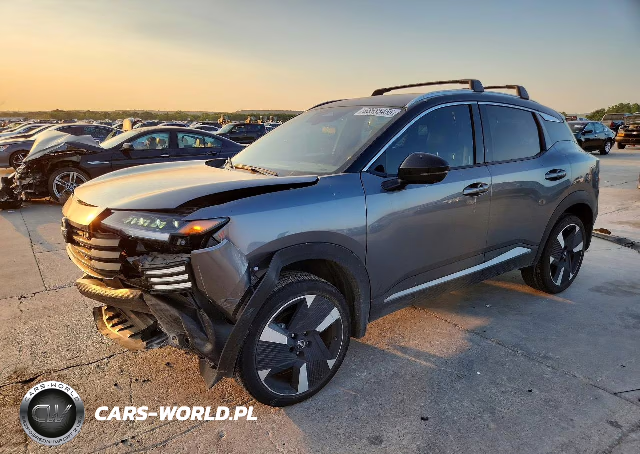 2025 Nissan Kicks Sr
