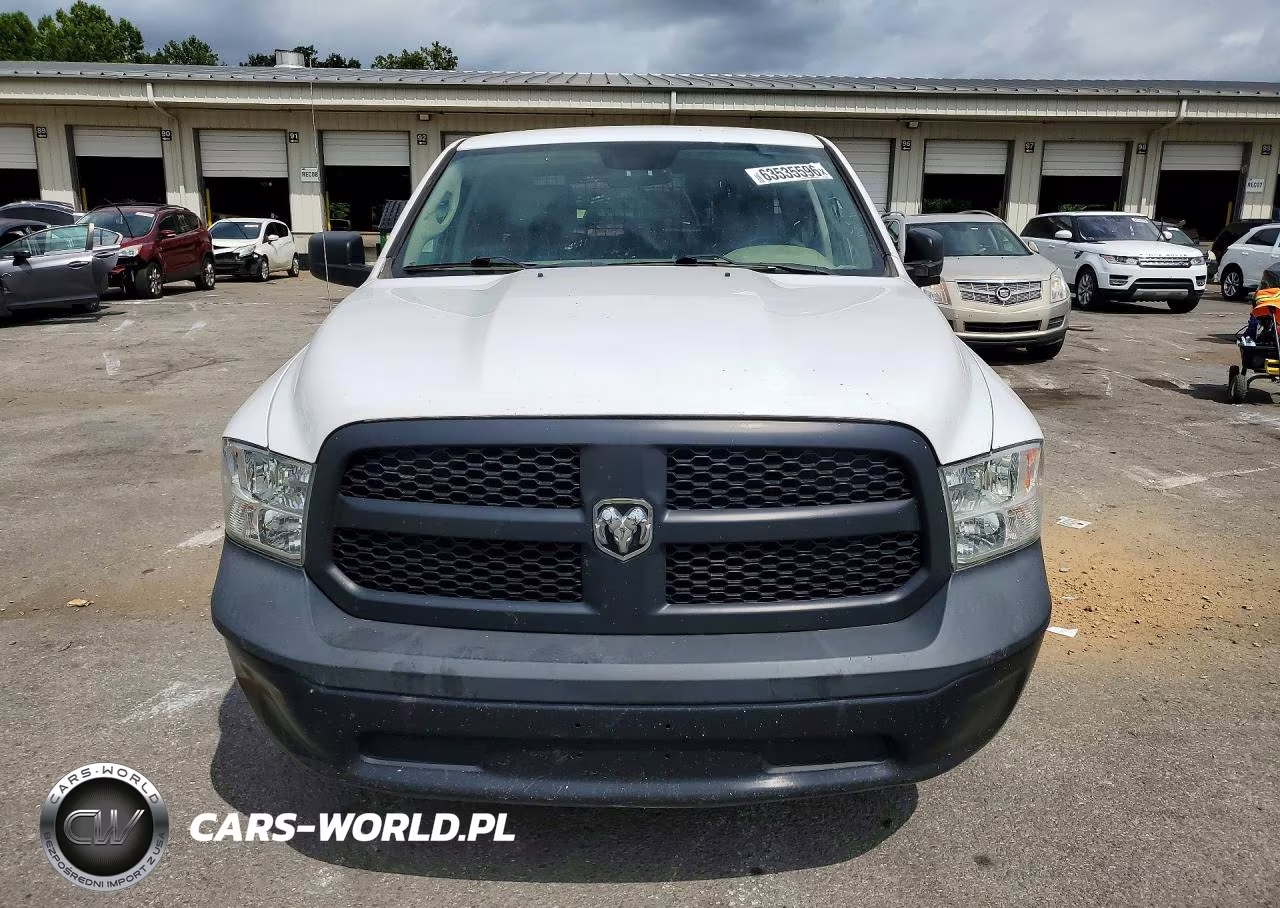 2019 Ram 1500 Classic Tradesman VIN:1C6RR6FG8KS672004 - 5