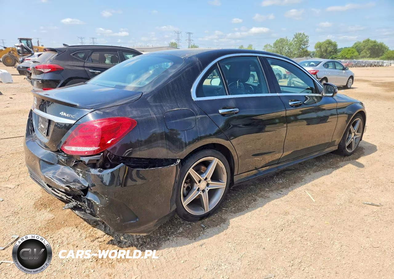 2016 Mercedes-Benz C 300 4Matic VIN:55SWF4KB9GU144087 - 3