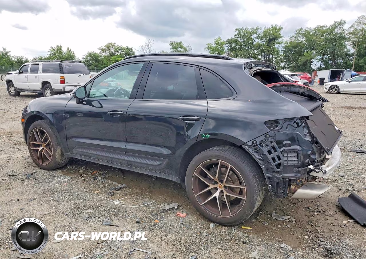 2024 Porsche Macan Base VIN:WP1AA2A56RLB02940 - 2