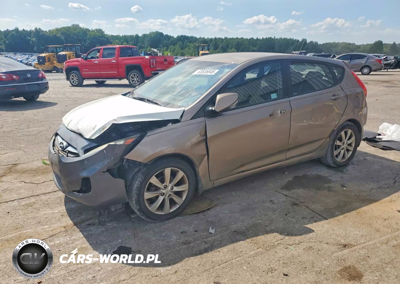 2013 Hyundai Accent Se VIN:KMHCU5AE8DU119479 - 1