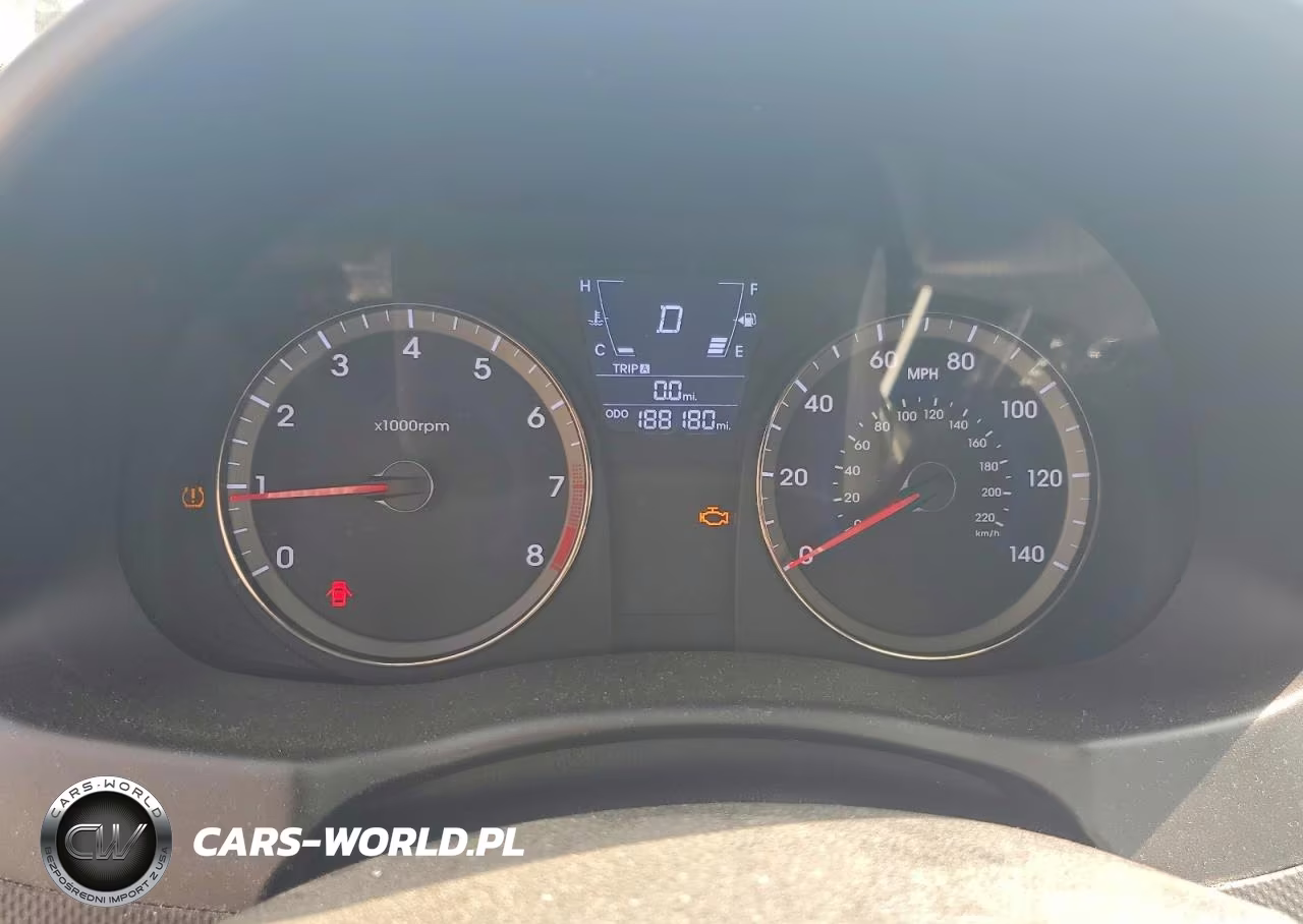 2013 Hyundai Accent Se VIN:KMHCU5AE8DU119479 - 9