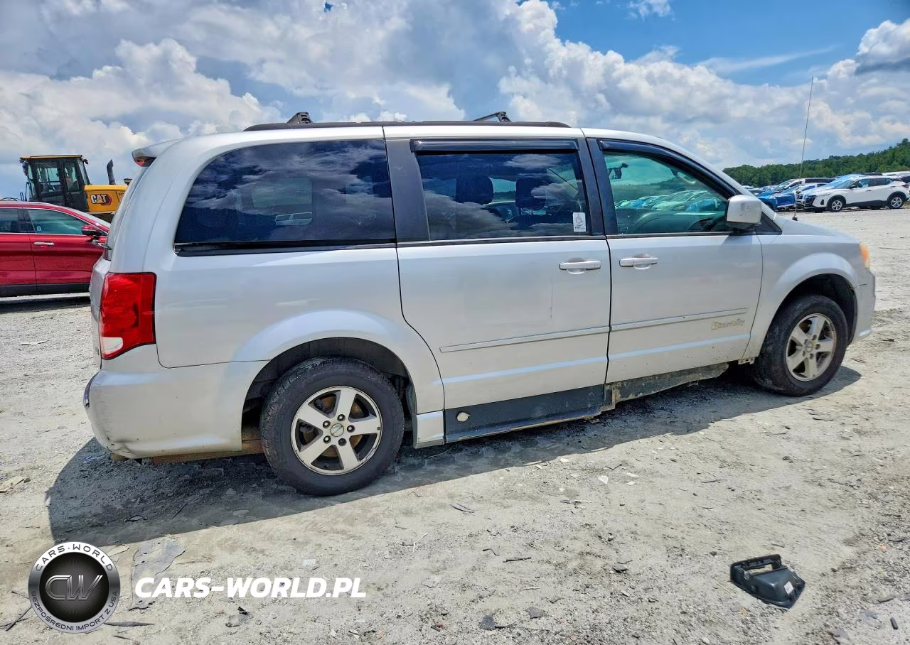 2012 Dodge Grand Caravan Sxt VIN:2C4RDGCG2CR264022 - 3