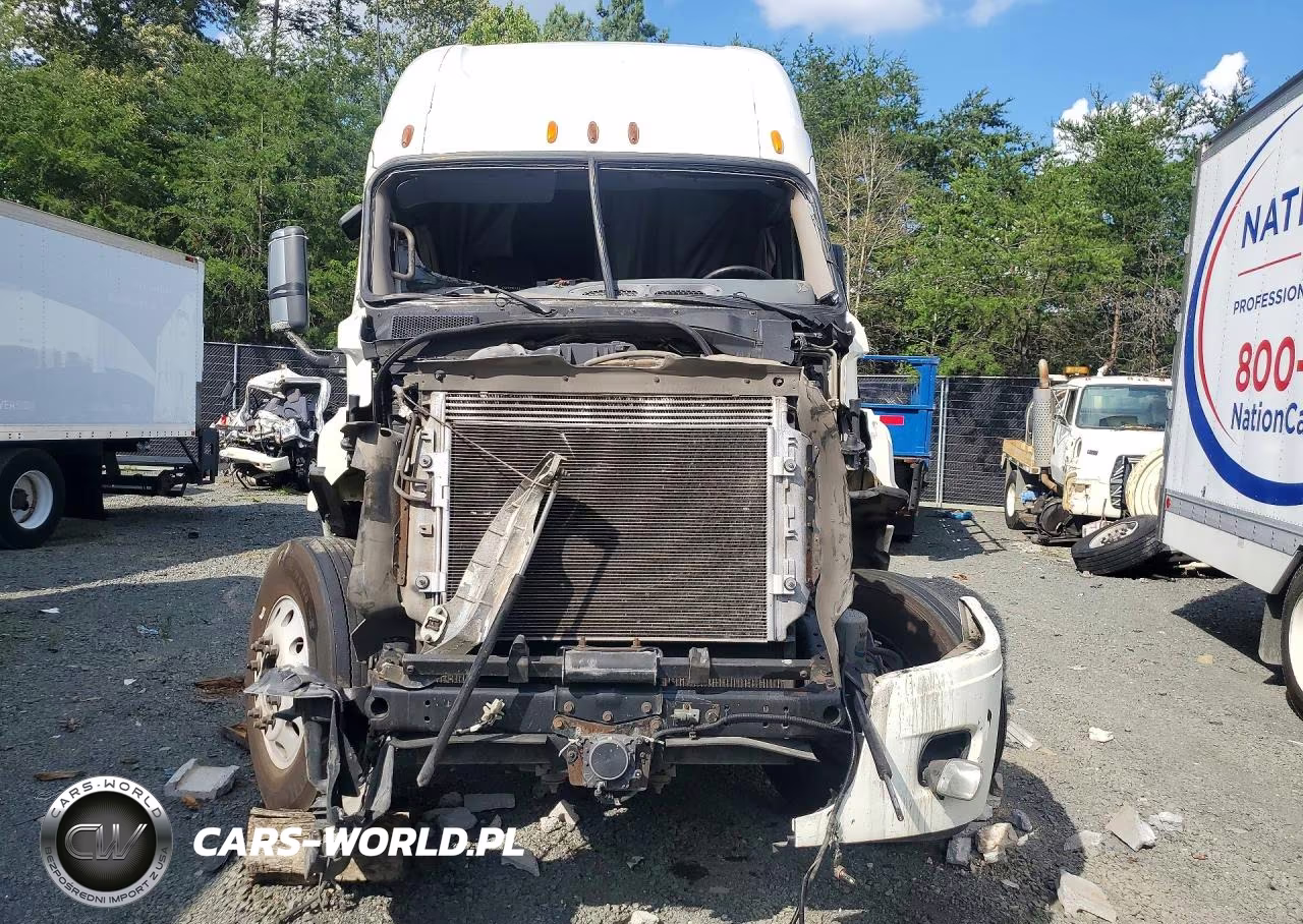 2013 Freightliner Cascadia Semi Truck VIN:3AKJGLBG8DSFJ1861 - 5