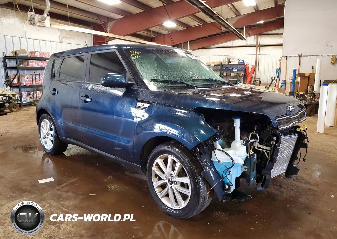 2018 Kia Soul + VIN:KNDJP3A55J7508176 - 4