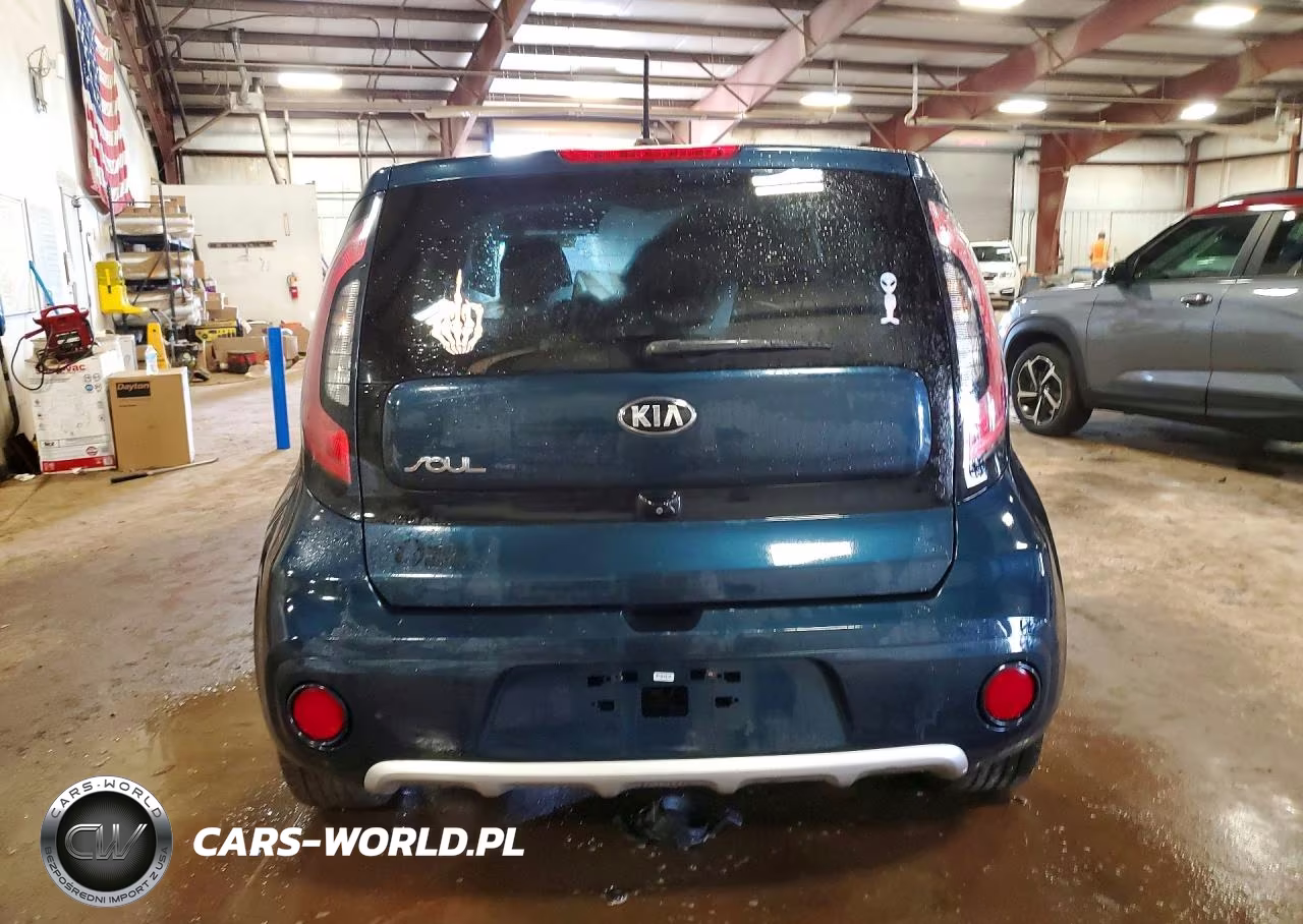 2018 Kia Soul + VIN:KNDJP3A55J7508176 - 6