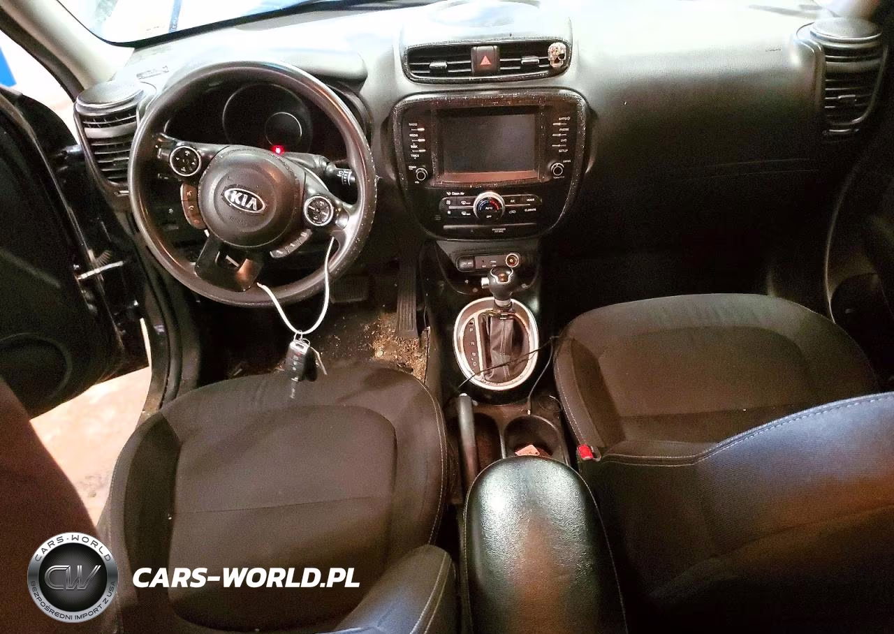 2018 Kia Soul + VIN:KNDJP3A55J7508176 - 8