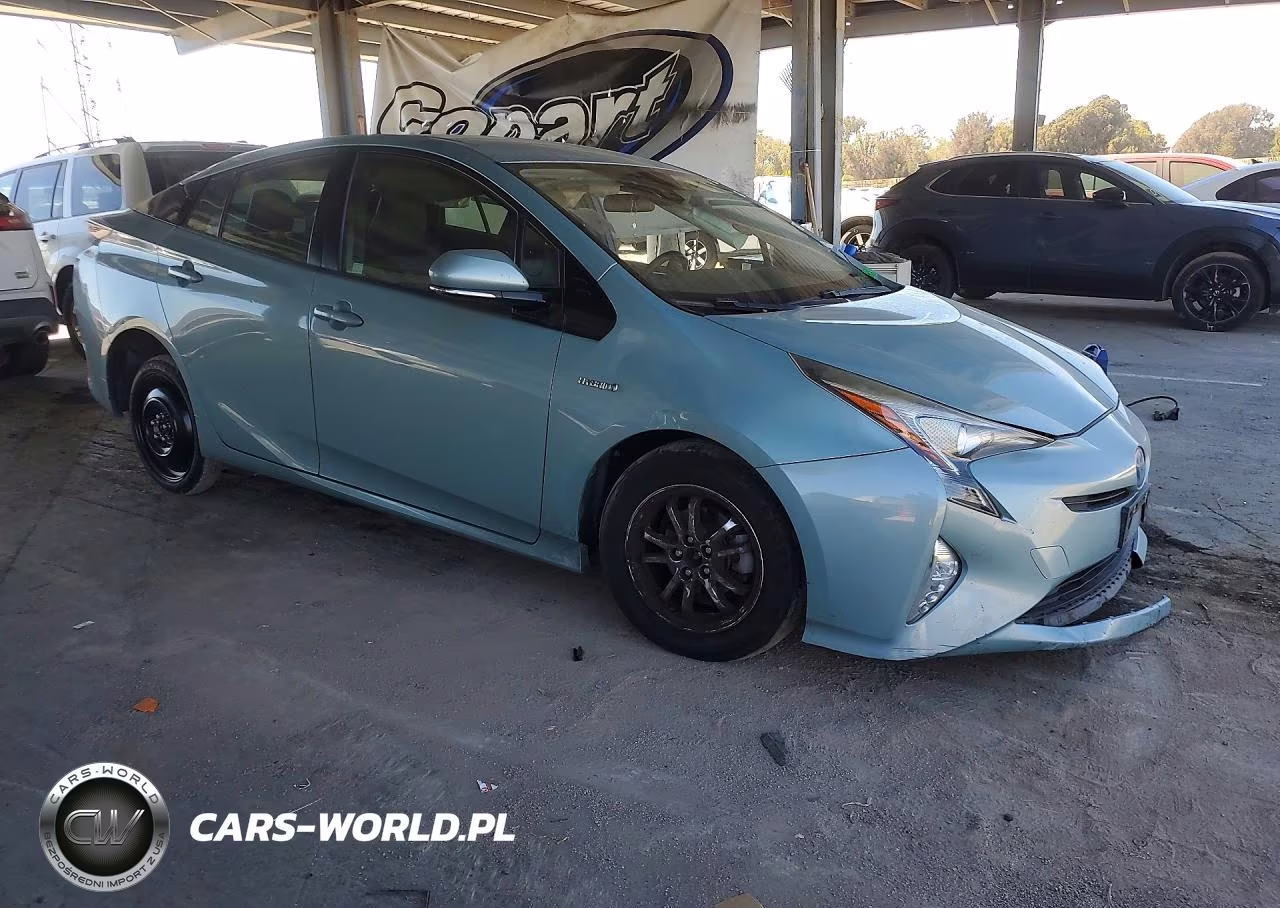 2016 Toyota Prius Three Touring VIN:JTDKARFU0G3000156 - 4