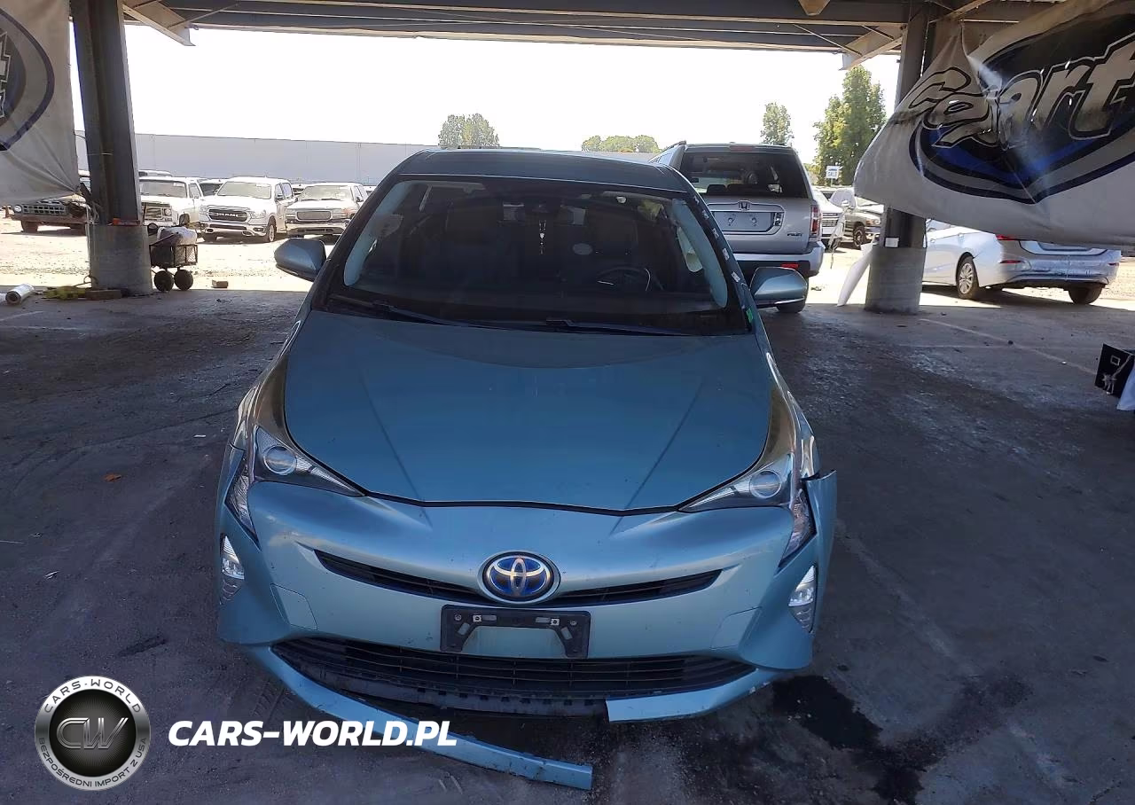 2016 Toyota Prius Three Touring VIN:JTDKARFU0G3000156 - 5
