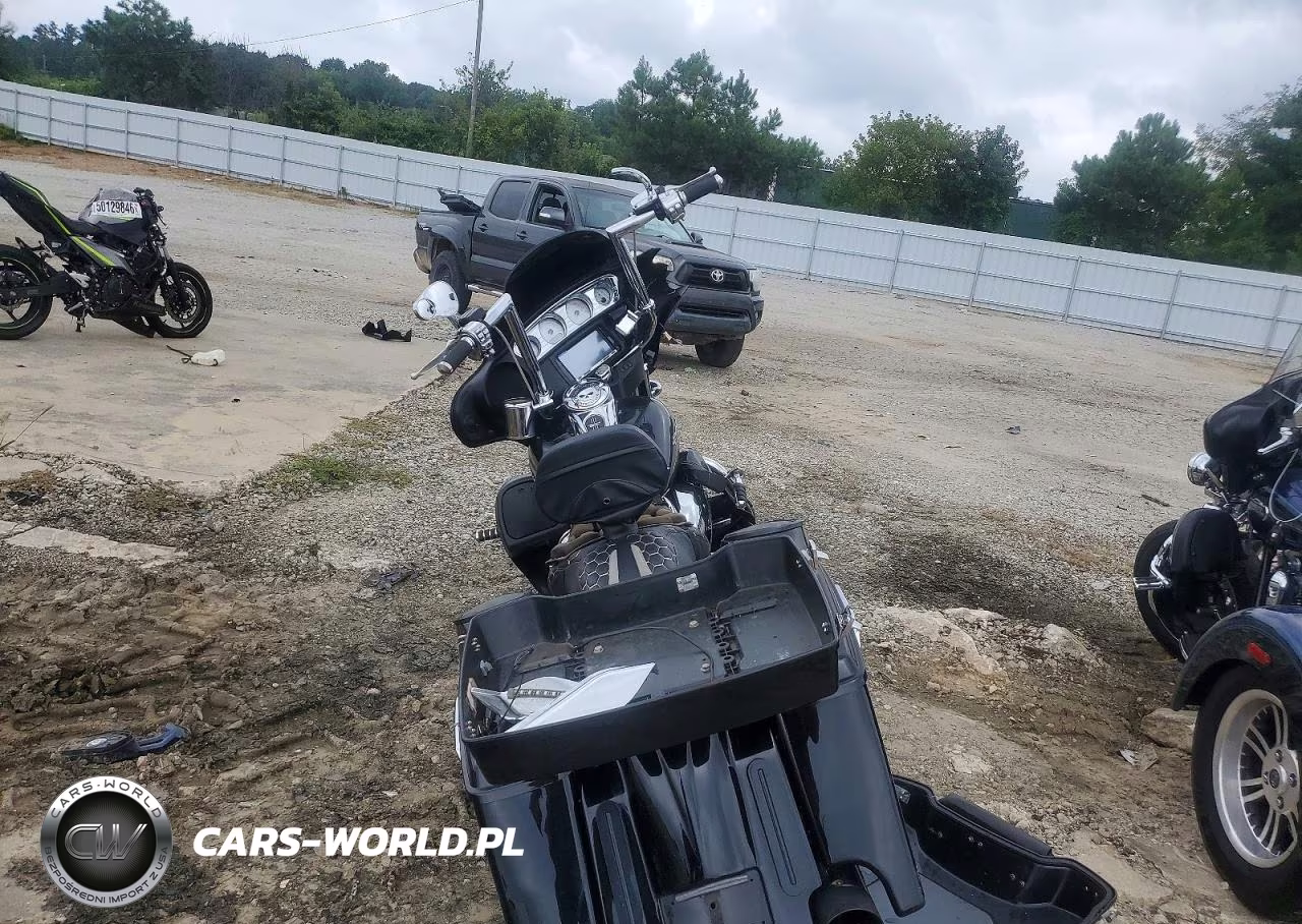 2020 Harley-Davidson Flhx VIN:1HD1KBC13LB602932 - 6