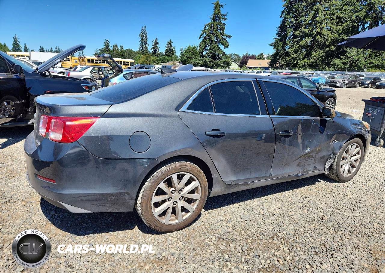 2015 Chevrolet Malibu 2Lt VIN:1G11D5SL4FF150706 - 3