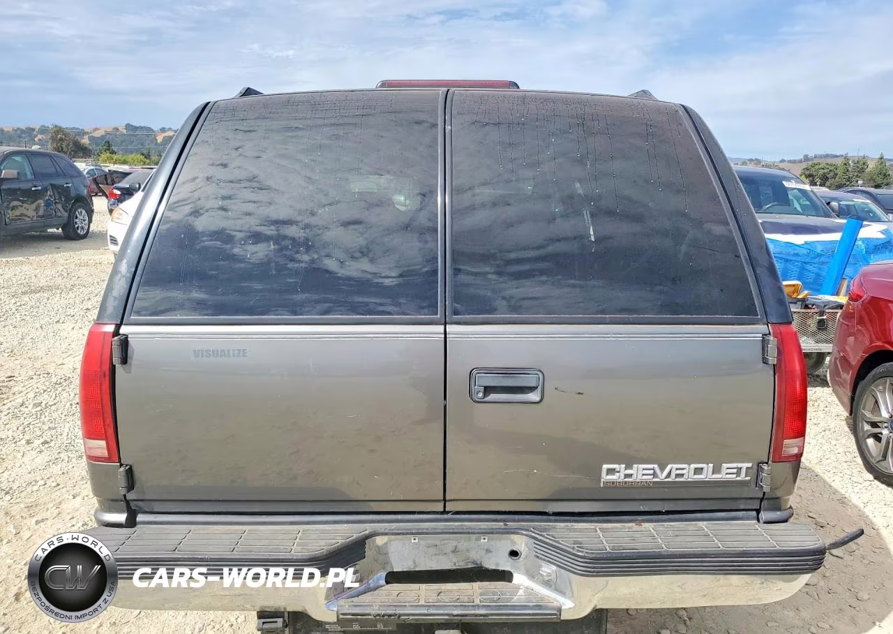 1999 Chevrolet Suburban C1500 VIN:3GNEC16R1XG246139 - 6