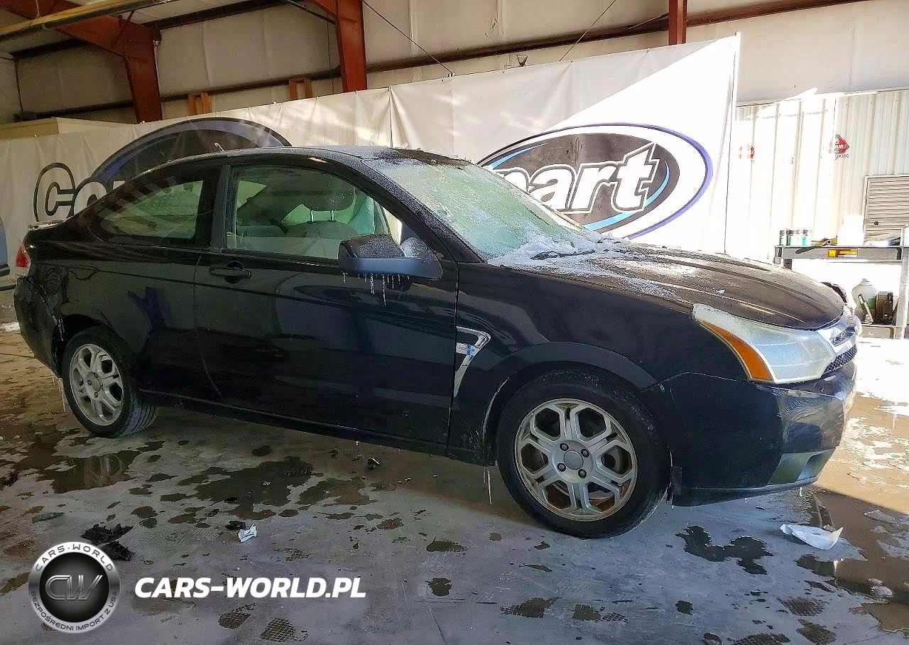 2008 Ford Focus Se VIN:1FAHP33N98W209906 - 4
