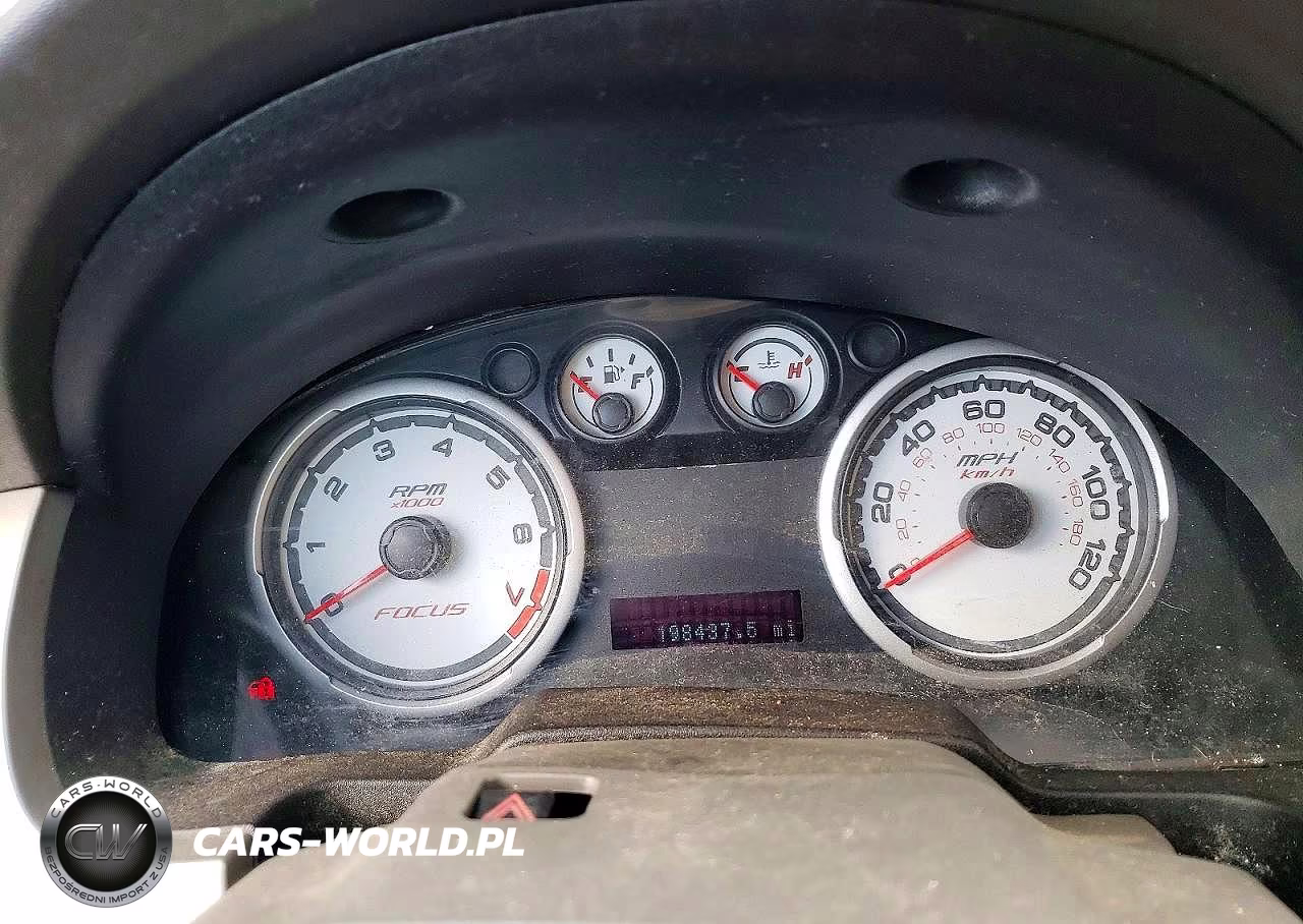2008 Ford Focus Se VIN:1FAHP33N98W209906 - 9