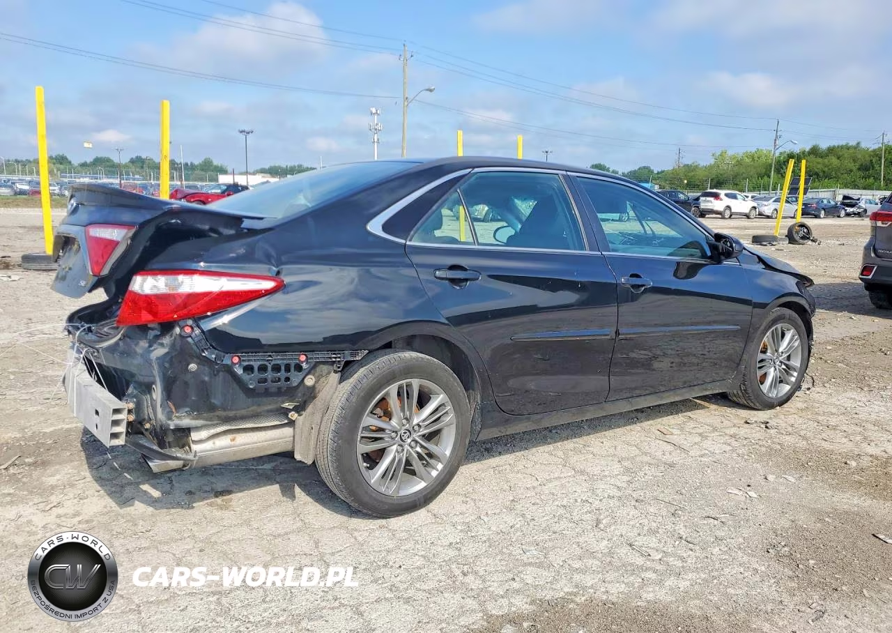 2016 Toyota Camry Se VIN:4T1BF1FK7GU120317 - 3