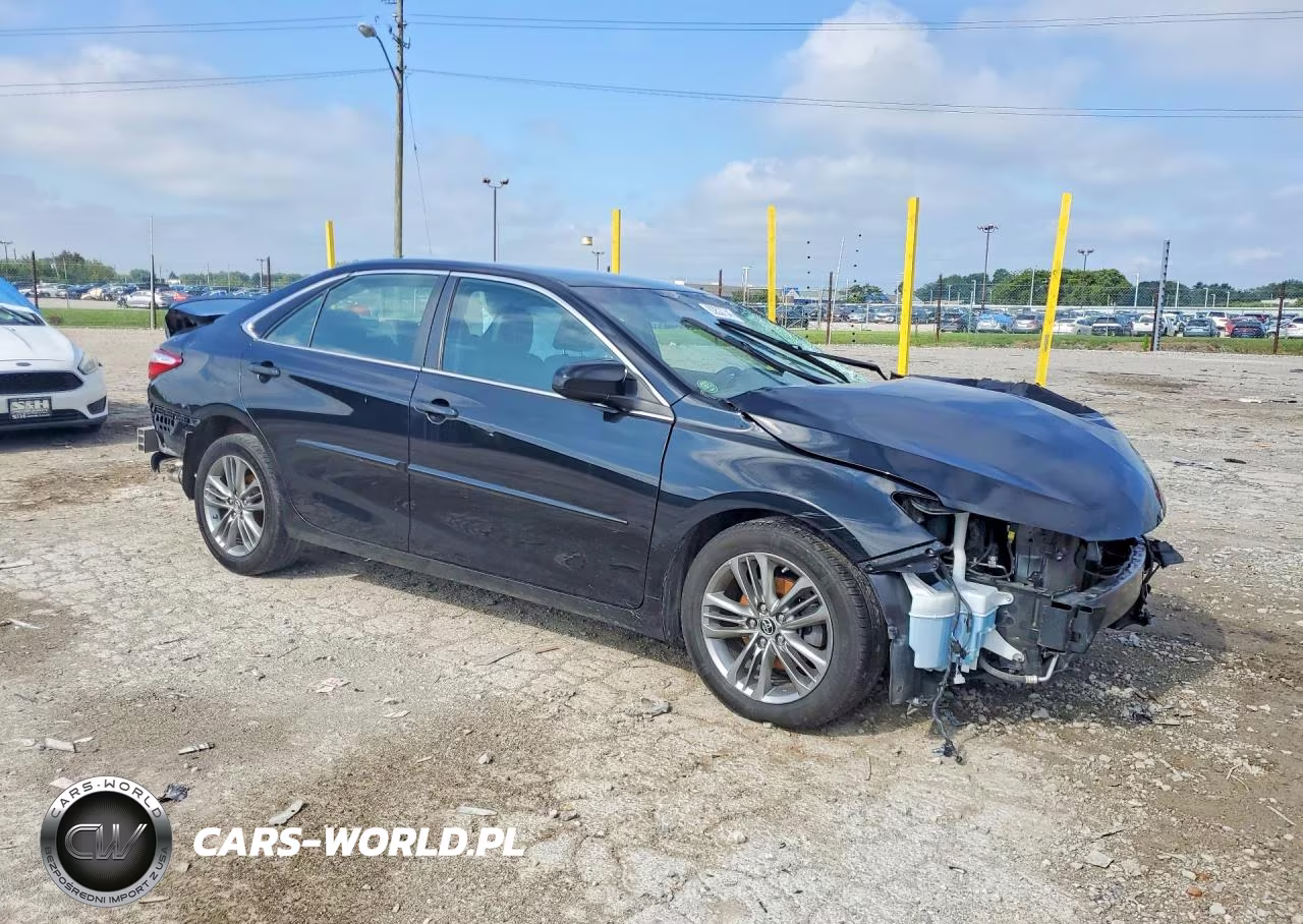 2016 Toyota Camry Se VIN:4T1BF1FK7GU120317 - 4