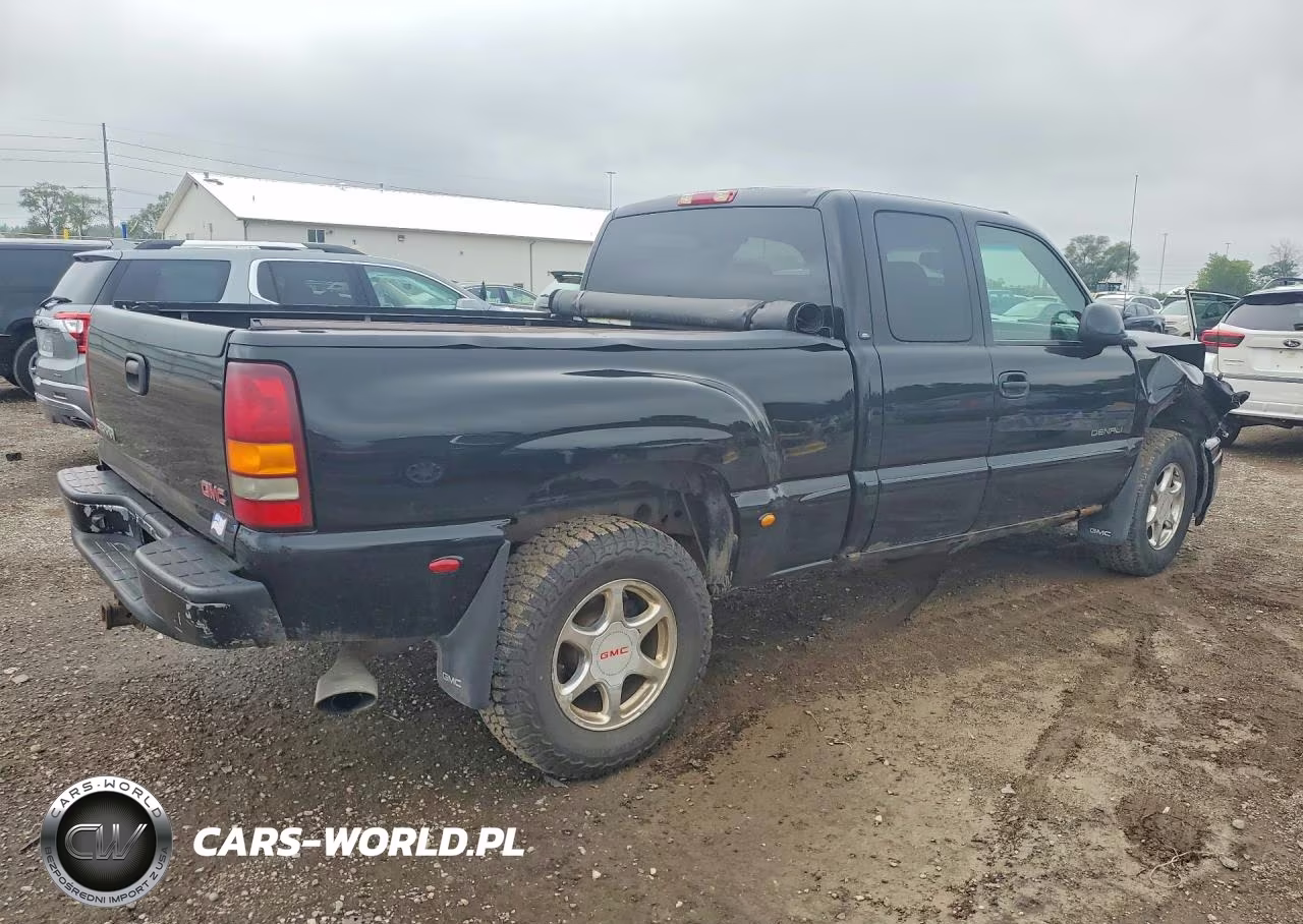 2002 GMC Sierra K1500 Denali VIN:2GTFK69U621331248 - 3