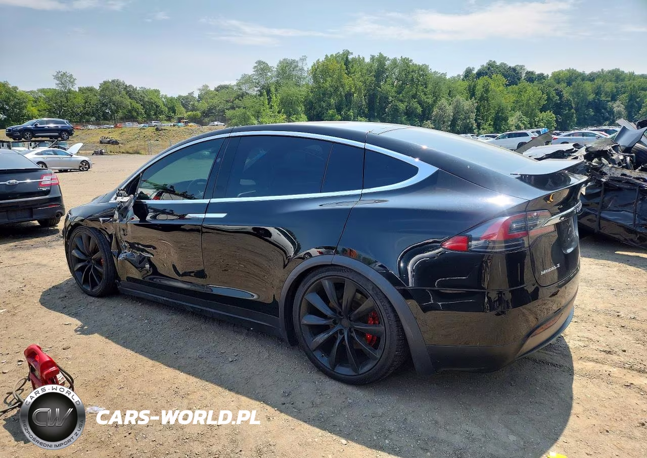 2017 Tesla Model X VIN:5YJXCBE42HF051851 - 2