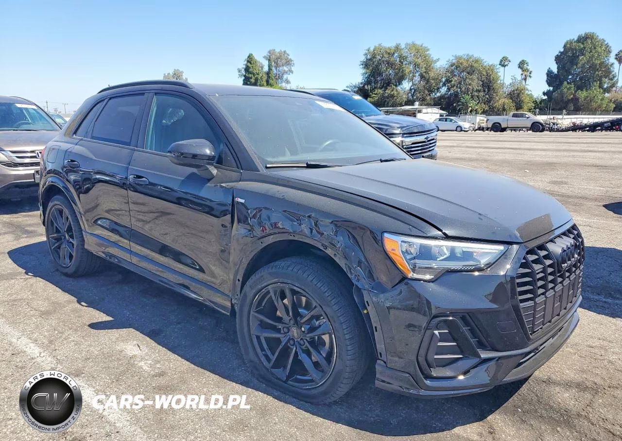 2022 Audi Q3 Premium S Line 45 VIN:WA1DECF39N1042409 - 4