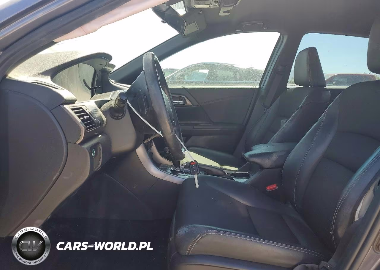 2017 Honda Accord Sport VIN:1HGCR2F54HA107769 - 7