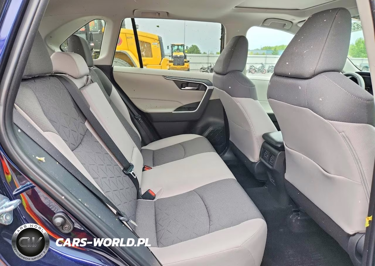 2025 Toyota Rav4 Xle VIN:2T3P1RFV3SW616695 - 11