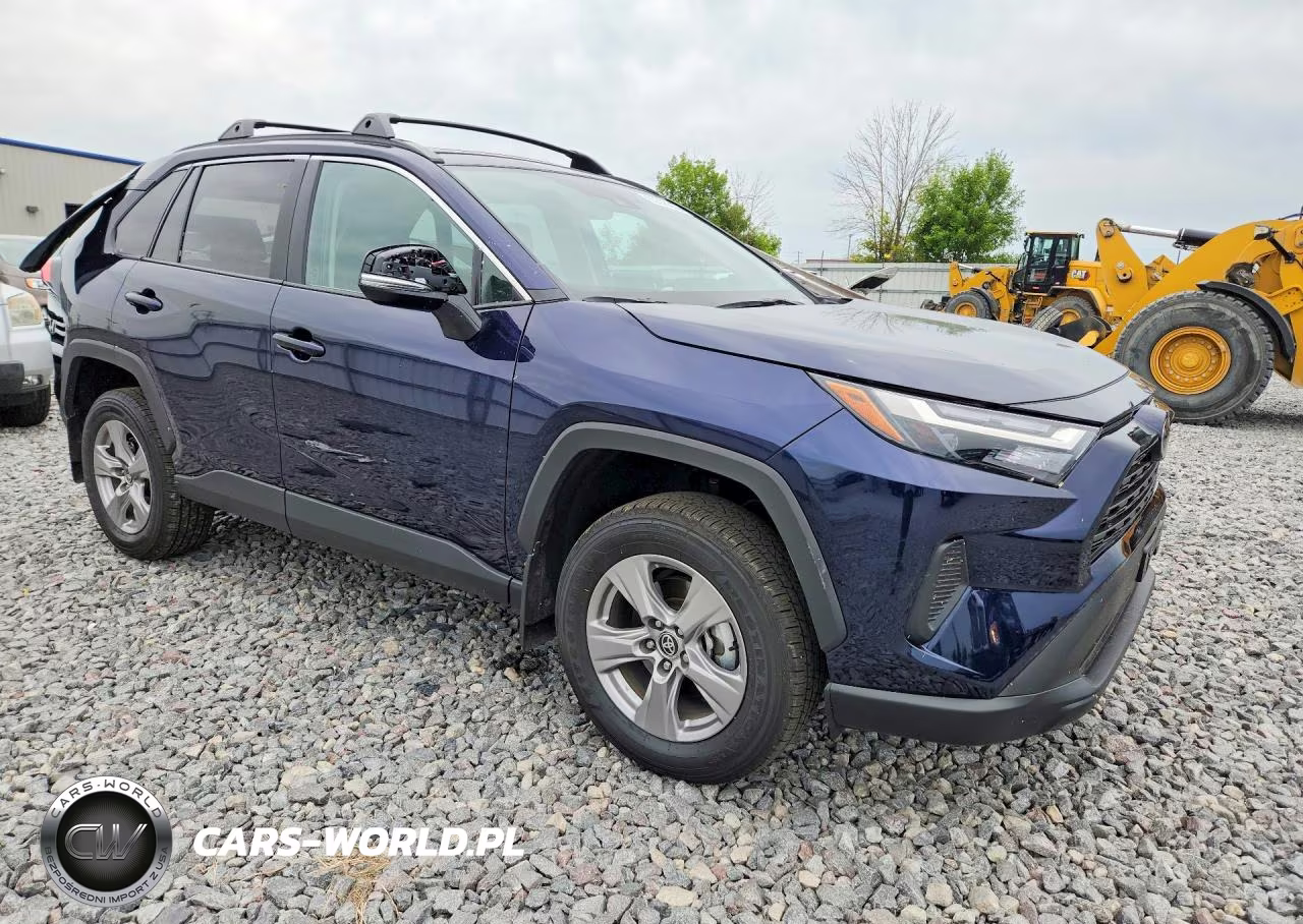 2025 Toyota Rav4 Xle VIN:2T3P1RFV3SW616695 - 4