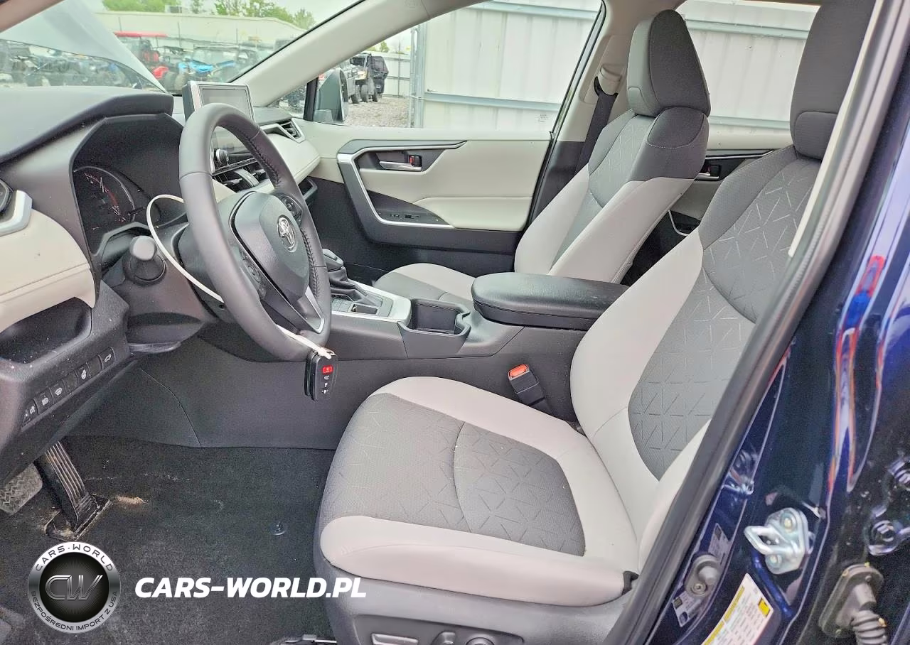 2025 Toyota Rav4 Xle VIN:2T3P1RFV3SW616695 - 7