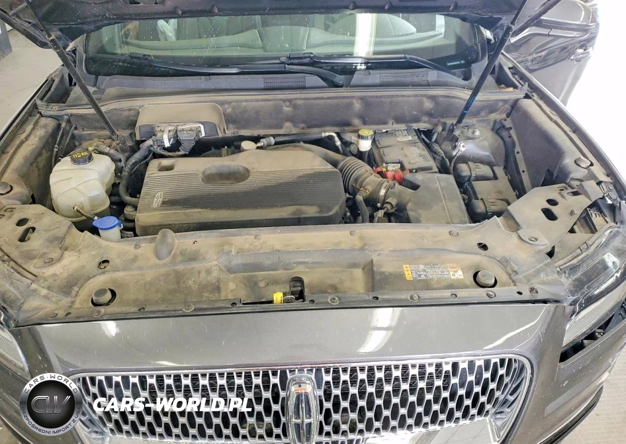 2019 Lincoln Nautilus Reserve VIN:2LMPJ8L9XKBL66506 - 12