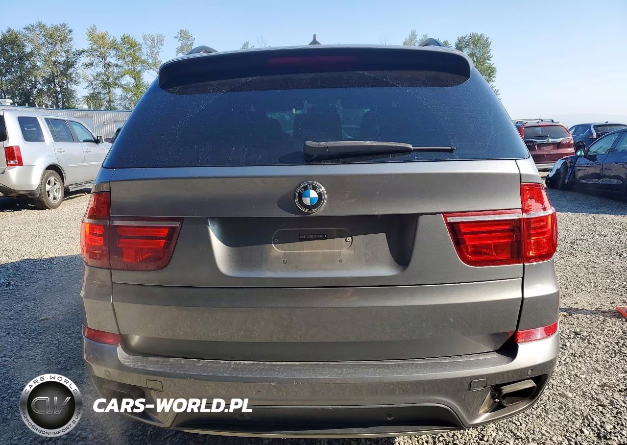 2011 BMW X5 xDrive50I VIN:5UXZV8C55BL417984 - 6