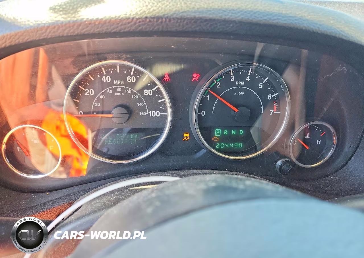 2013 Jeep Wrangler Unlimited Sahara VIN:1C4BJWEG2DL595145 - 9