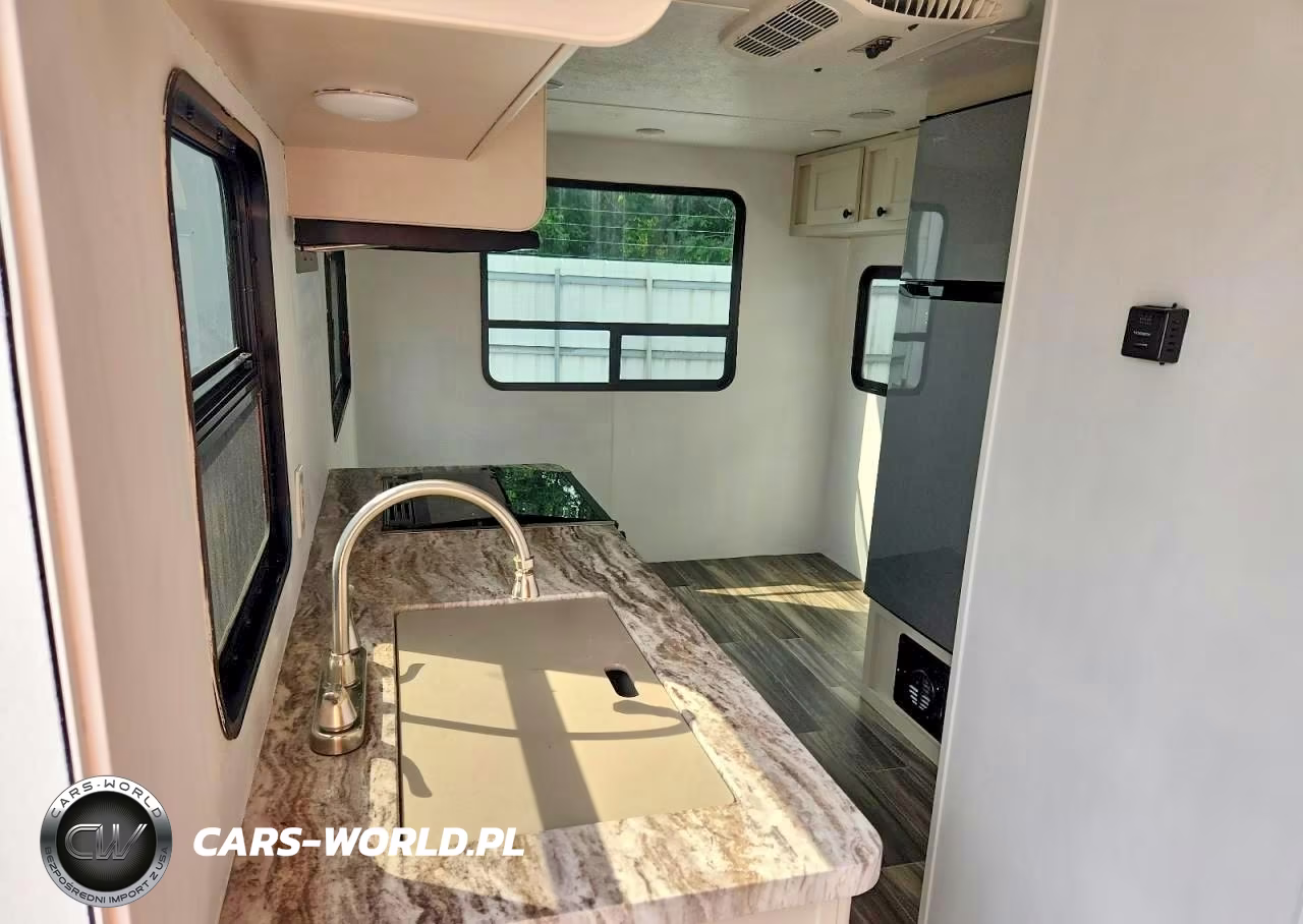 2019 Shasta Shasta21Ck VIN:5ZT2SSKB8KE013421 - 10