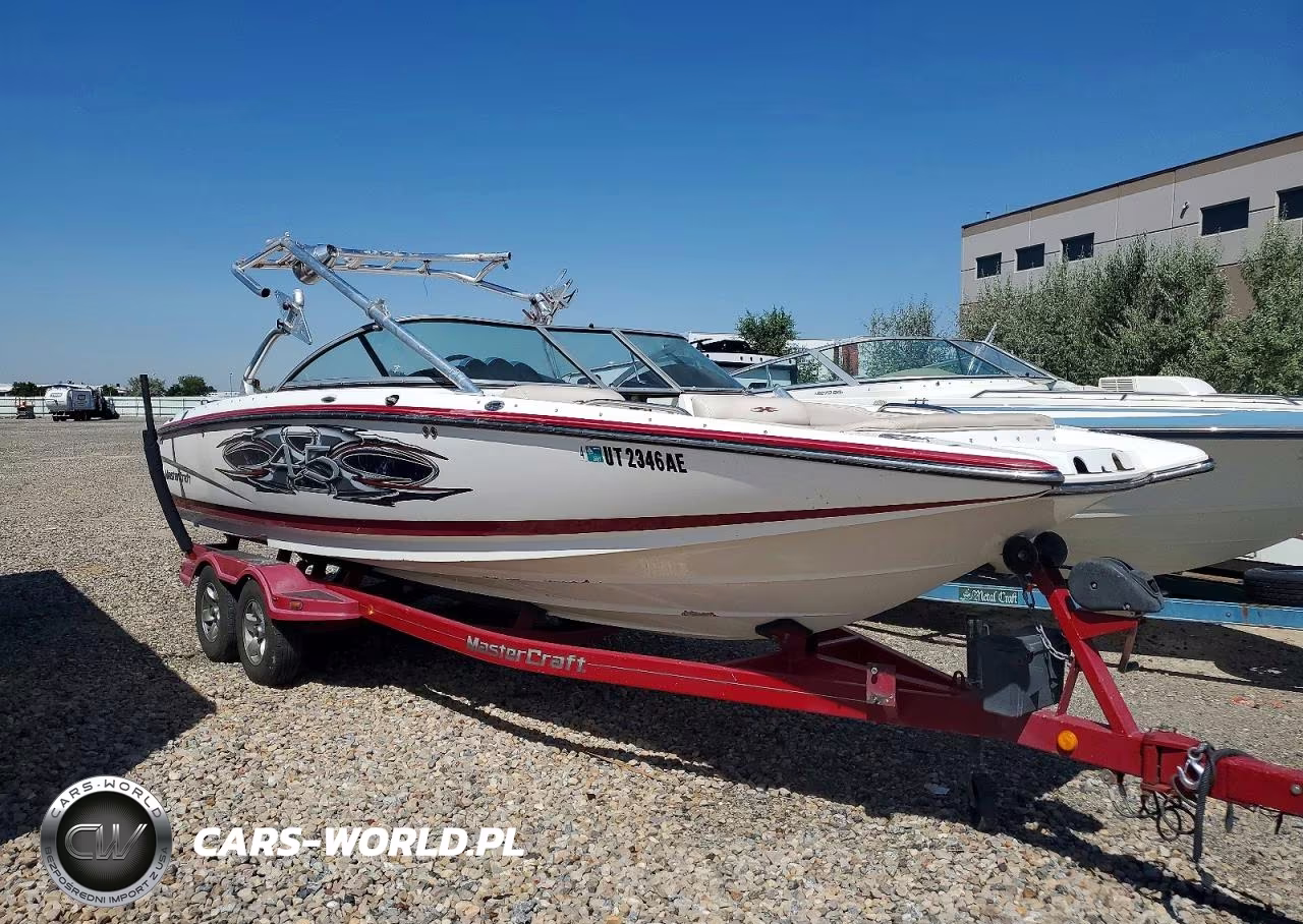 2005 Mastercraft X45 - Boat