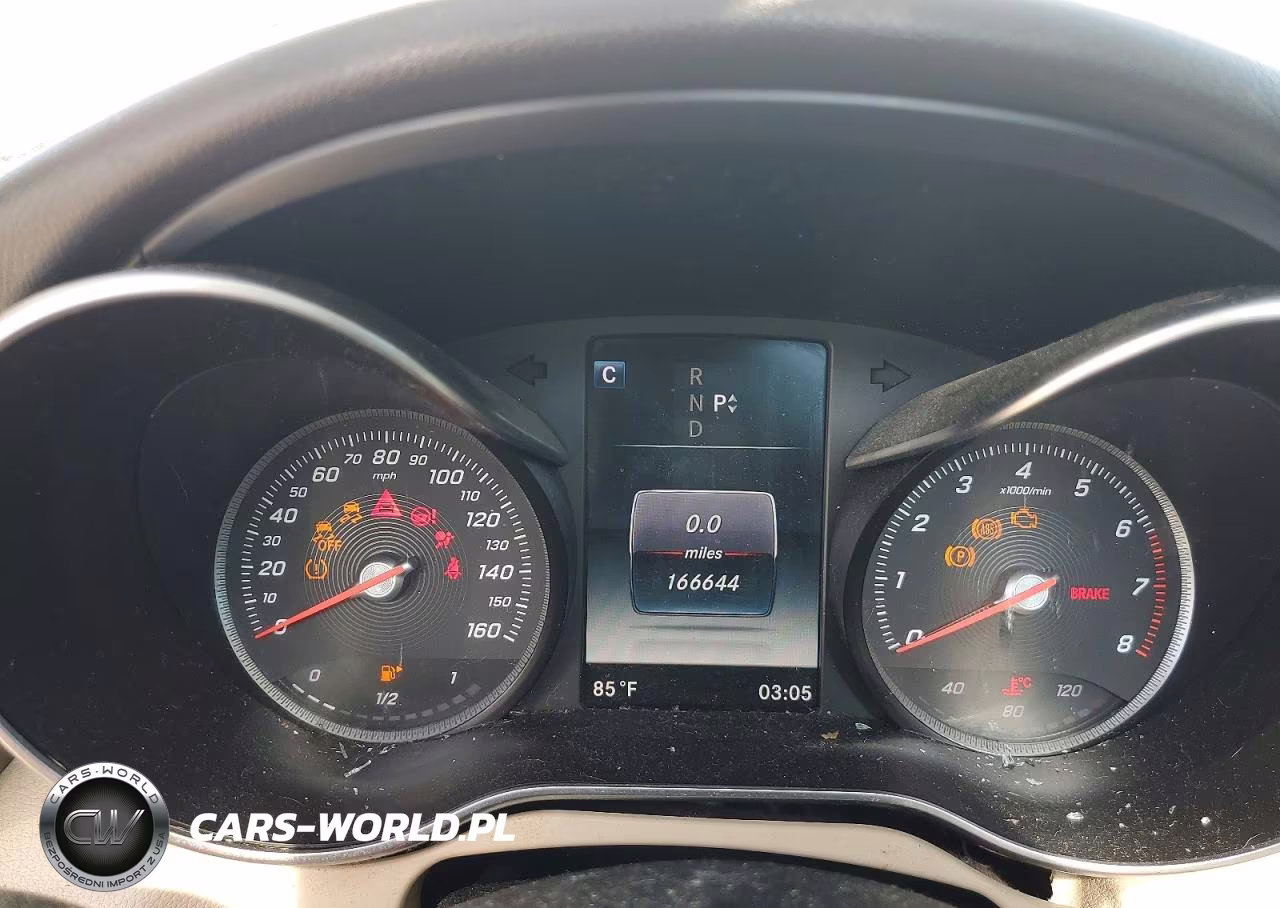 2016 Mercedes-Benz C 300 4Matic VIN:55SWF4KB5GU104962 - 9