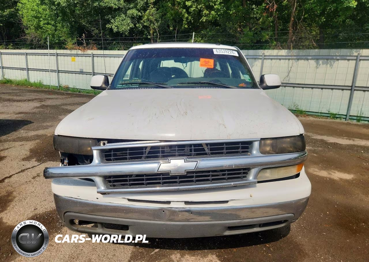2002 Chevrolet Tahoe C1500 VIN:1GNEC13Z92R303622 - 5