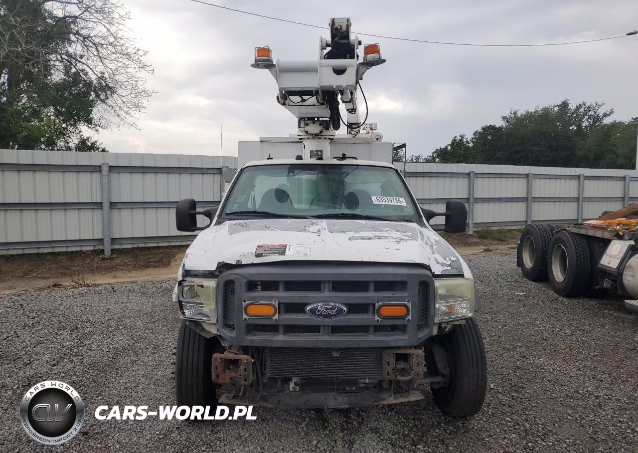 2005 Ford F550 Super Duty Bucket Truck VIN:1FDAF56P15EC71806 - 5