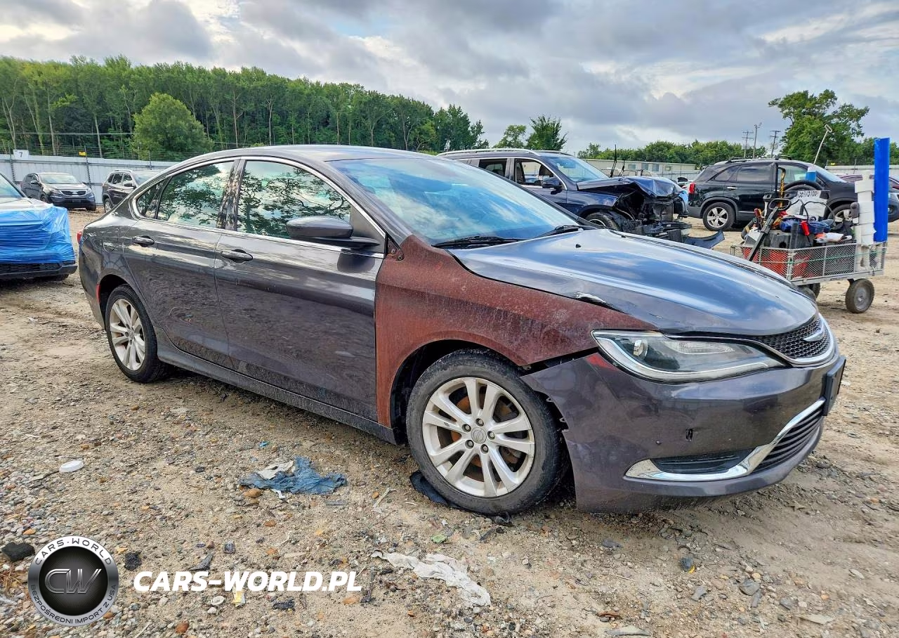 2015 Chrysler 200 Limited VIN:1C3CCCAB2FN616515 - 4