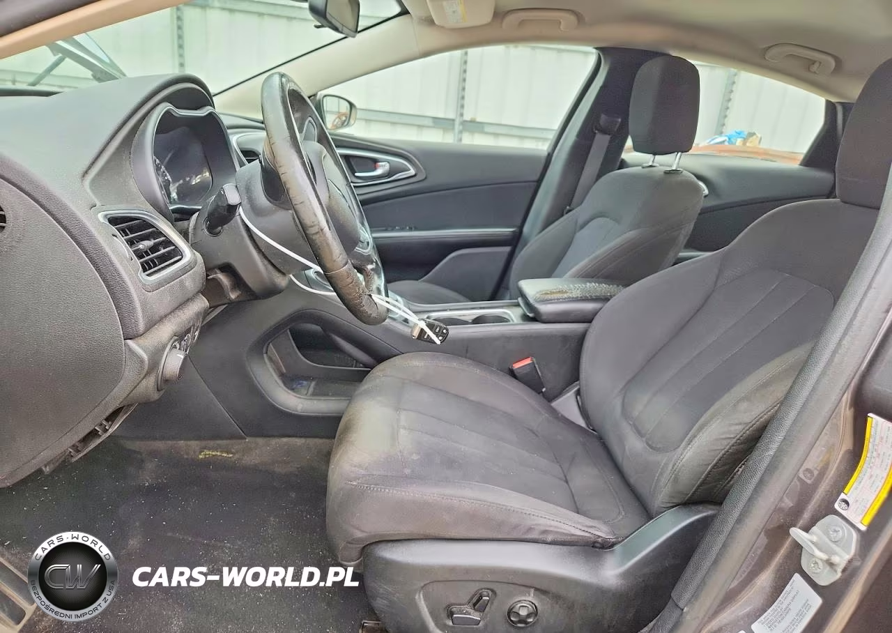 2015 Chrysler 200 Limited VIN:1C3CCCAB2FN616515 - 7