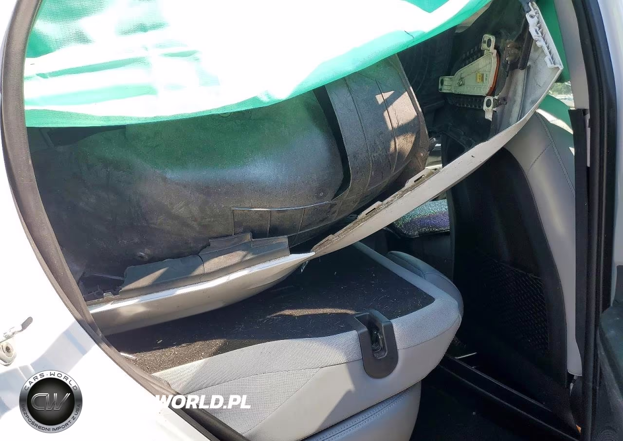 2020 Hyundai Kona Limited VIN:KM8K3CA58LU505739 - 11