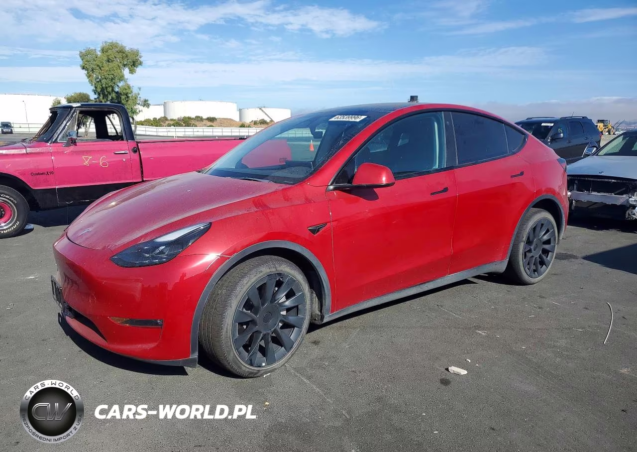 2023 Tesla Model Y – zdjęcie 1 z 13