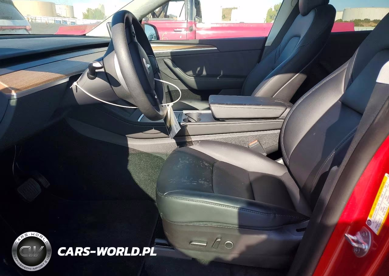 2023 Tesla Model Y VIN:7SAYGDEE3PF595984 - 7