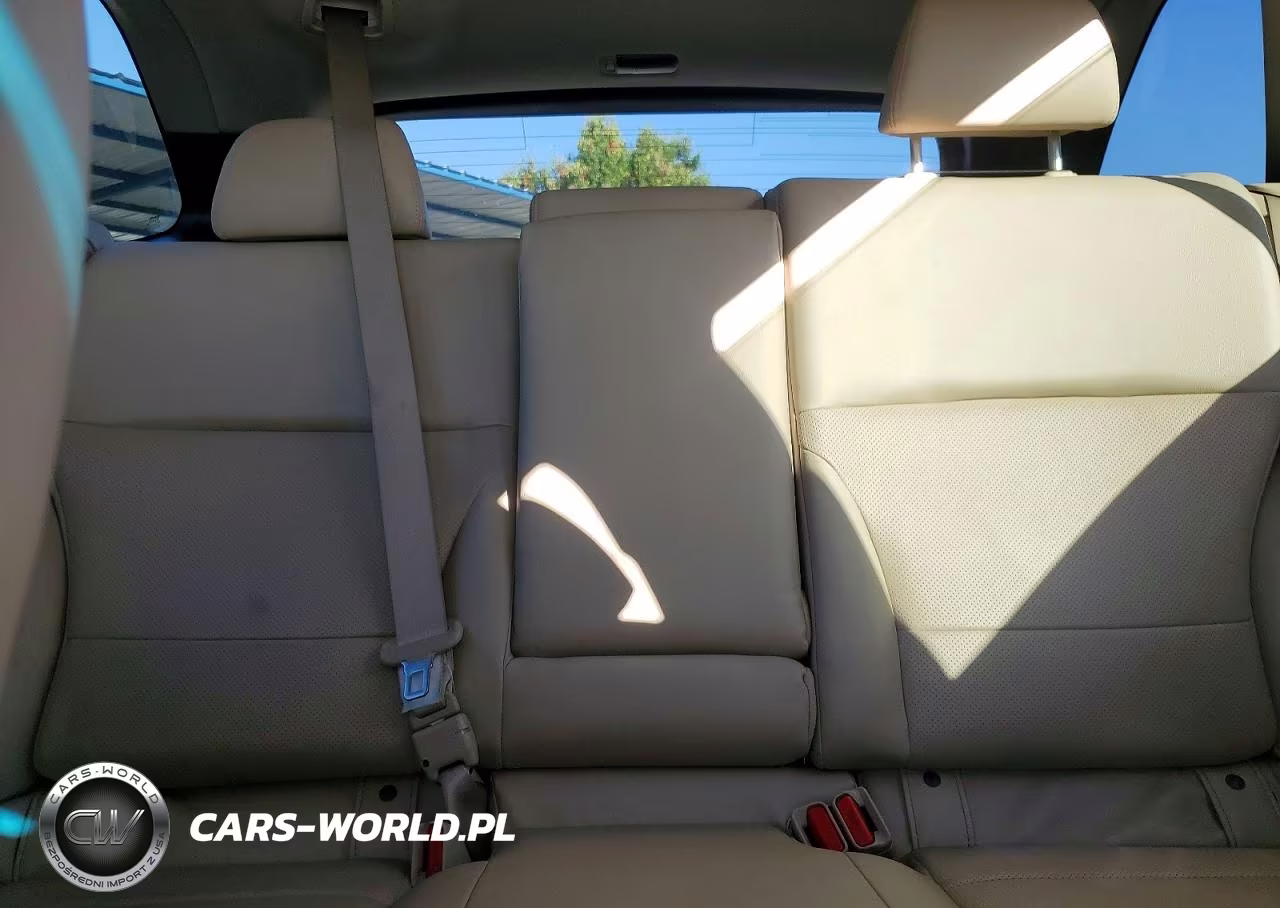 2018 Subaru Outback 2.5I Limited VIN:4S4BSANCXJ3240731 - 10