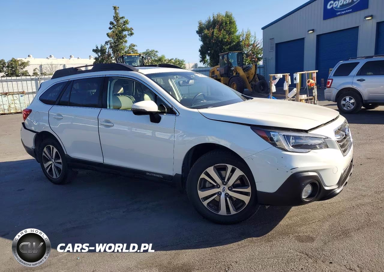 2018 Subaru Outback 2.5I Limited VIN:4S4BSANCXJ3240731 - 4